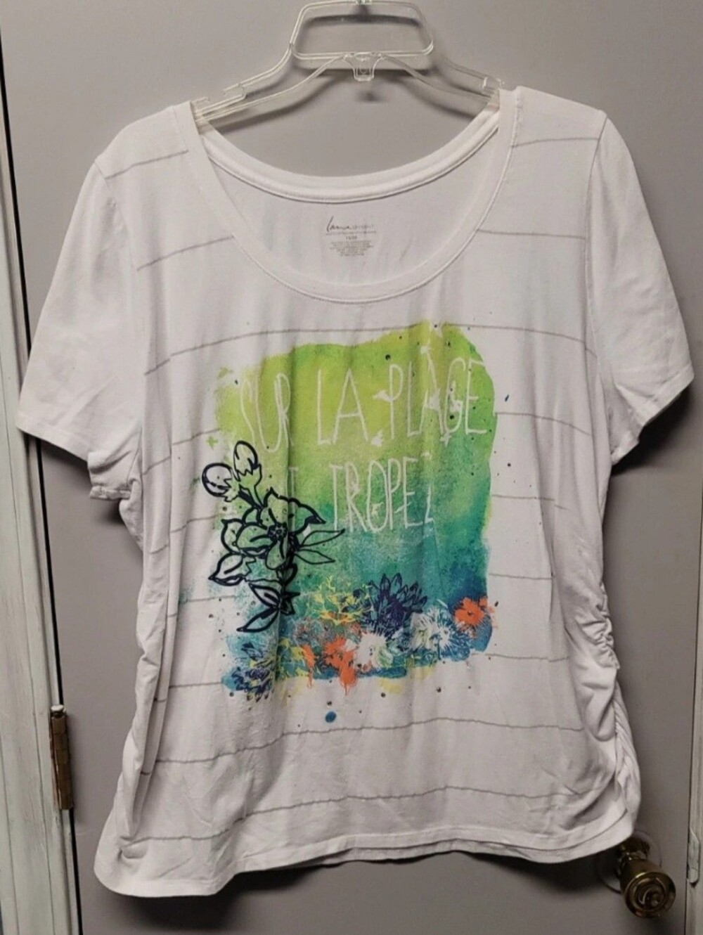 18/ 20 White Lane Bryant Tshirt